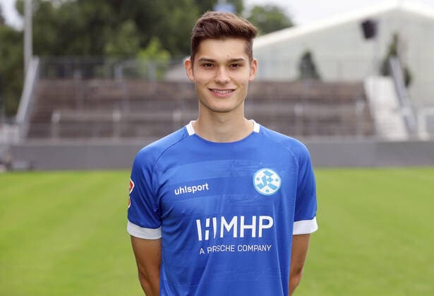 03 08 2020, Stuttgart , Oberliga , Photo session Stuttgarter Kickers , Robin Schwemmle