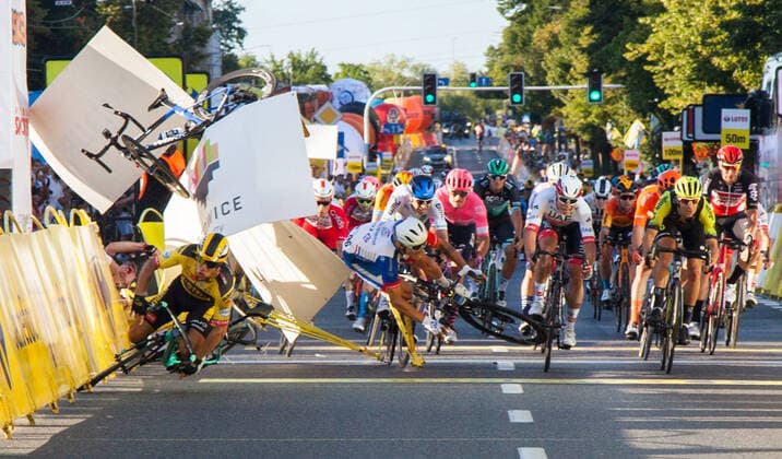 Sport Bilder des Tages CHORZOW KATOWICE 05 08 2020 77.TOUR DE POLOGNE 2020 ETAP 1 STADION SLASKI CHORZOW - KATOWICE 195,8 KM N Z GROENEWEGEN DYLAN JAKOBSEN FABIO MATEUSZ JANUSZEK NEWSPIX.PL CHORZOW KATOWICE 05 08 2020 77.TOUR DE POLOGNE 2020 STAGE 1 SLASKI STADIUM CHORZOW - KATOWICE 195,8 KM MATEUSZ JANUSZEK NEWSPIX.PL --- Newspix.pl  MJ97IMG_666120200805