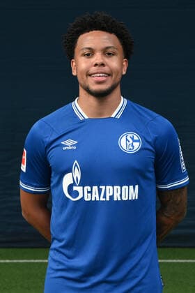 Weston McKennie FC Schalke 04 1 BL, portrait date 2020 2021 Gelsenkirchen North Rhine Westphalia Germany Team2