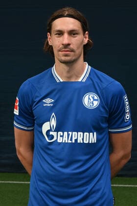 Benjamin Stambouli FC Schalke 04 1 BL, portrait date 2020 2021 Gelsenkirchen North Rhine-Westphalia Germany Team2