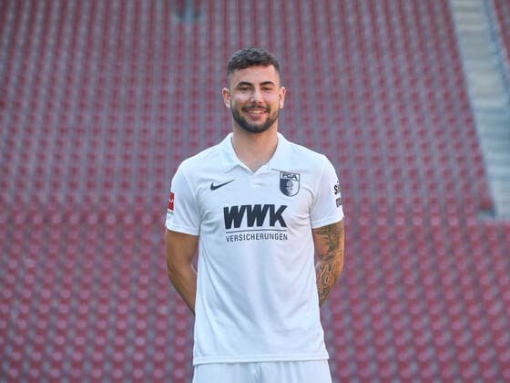Marco Richter, FC Augsburg 1907 1 BL, portrait date 2020 2021,