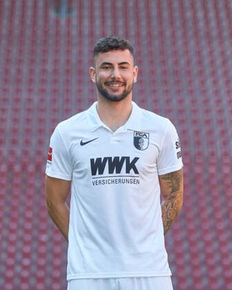 Marco Richter, FC Augsburg 1907 1 BL, portrait date 2020 2021,