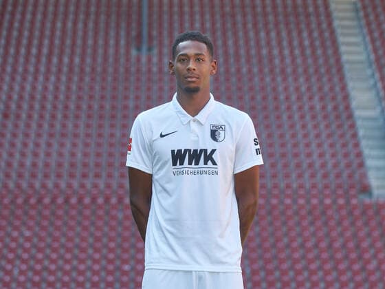 Reece Oxford, FC Augsburg 1907 1 BL, portrait date 2020 2021,