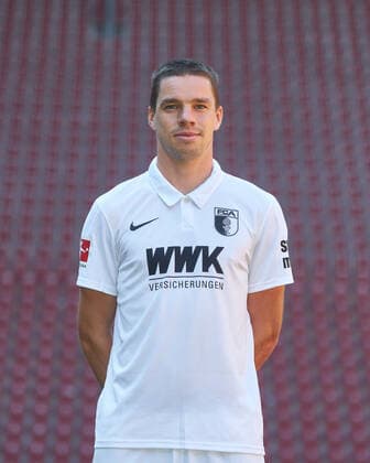 Raphael Framberger, FC Augsburg 1907 1 BL, portrait date 2020 2021,
