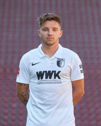 Mads Pedersen, FC Augsburg 1907 1 BL, portrait date 2020 2021,