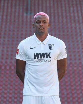 Sergio Cordova, FC Augsburg 1907 1 BL, portrait date 2020 2021,
