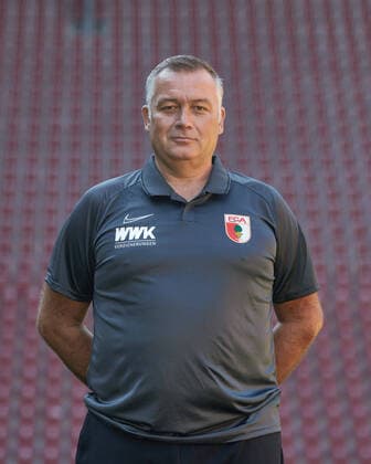 Markus Zeyer Physiotherapist, FC Augsburg 1907 1 BL, portrait date 2020 2021,
