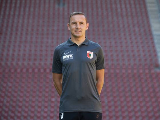 Tobias Zellner Co-Trainer , FC Augsburg 1907 1 BL, portrait date 2020 2021,