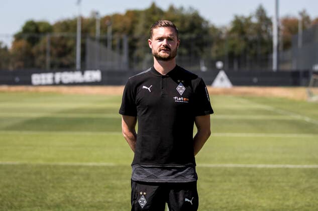 Benedikt Bohnen Borussia Mönchengladbach Porträttermin 2020 2021 PortraÌˆt, Introduction, PraÌˆsentation, Press appointment, Football, GER 07 08 2020, Football, Introduction, PraÌˆsentation, Press appointment, Football, GER 1 Bundesliga, Season 2020 21, Moenchengladbach Photo Moritz Müller Only for Editorial use