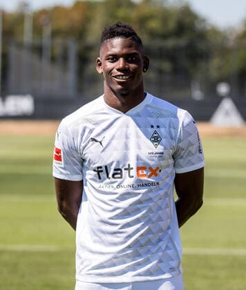 Breel Embolo BMG Borussia Mönchengladbach Porträttermin 2020 2021 Porträt, Presentation, Präsentation, Press event, Football, GER 07 08 2020, Football, Presentation, Präsentation, Press event, Football, GER 1 Bundesliga, Season 2020 21, Moenchengladbach Photo Moritz Müller Only for editorial use