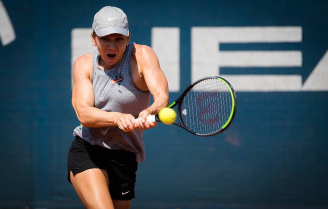August 9, 2020, Prague, CZECH REPUBLIC: Simona Halep of Romania during practice at the 2020 Prague Open WTA, Tennis Damen International tennis tournament Prague CZECH REPUBLIC - ZUMAa181 20200809_zaa_a181_048 Copyright: xRobxPrangex