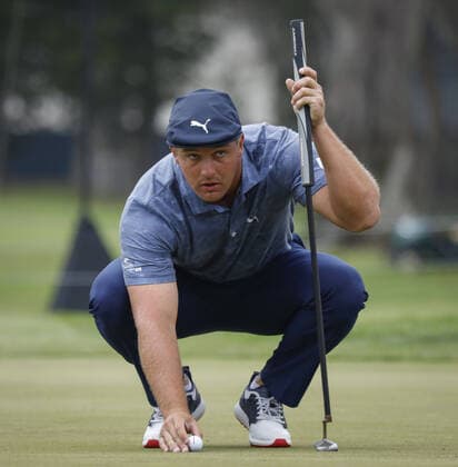 Bryson DeChambeau lines up a putt on the 5th hole in the final round of the 102nd PGA, Golf Herren Championship at TPC Harding Park in San Francisco on Sunday, August 9, 2020.  SFP20200809505 PETERxDASILVA