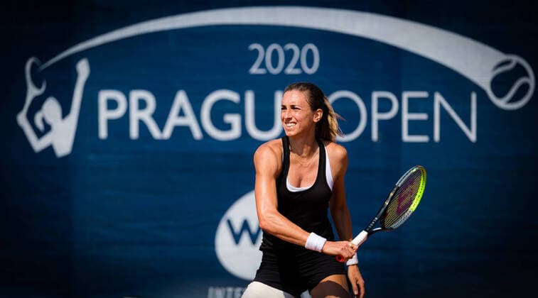 August 11, 2020, Prague, CZECH REPUBLIC: Petra Martic of Croatia in action during the first round against Varvara Gracheva of Russia at the 2020 Prague Open WTA, Tennis Damen International tennis tournament Prague CZECH REPUBLIC - ZUMAa181 20200811_zaa_a181_033 Copyright: xRobxPrangex