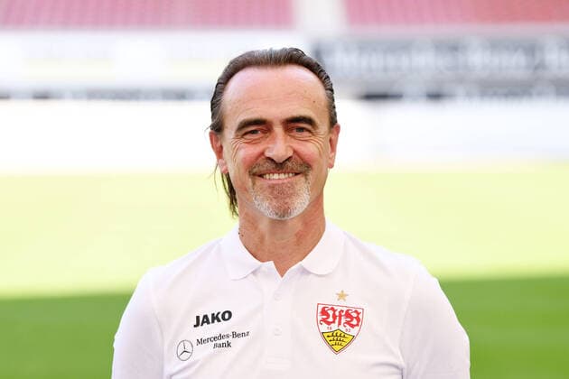 FOOTBALL 1 BUNDESLIGA SEASON 2020 2021 10 08 2020 Photo session at VfB Stuttgart Team Manager Guenther Schaefer VfB Stuttgart