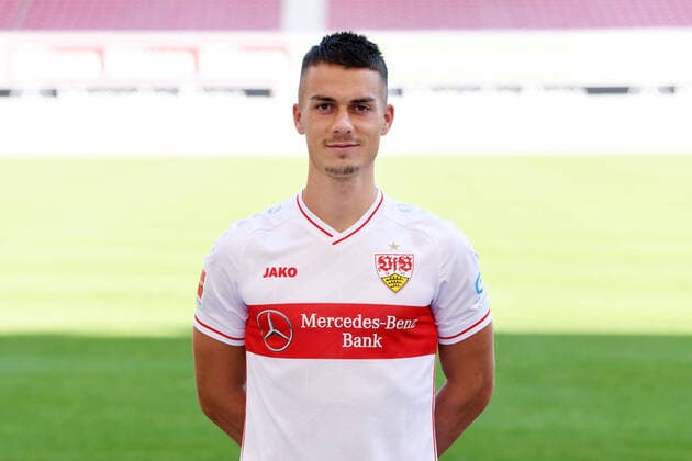 FOOTBALL 1 BUNDESLIGA SEASON 2020 2021 10 08 2020 Photo session at VfB Stuttgart Erik Thommy VfB Stuttgart