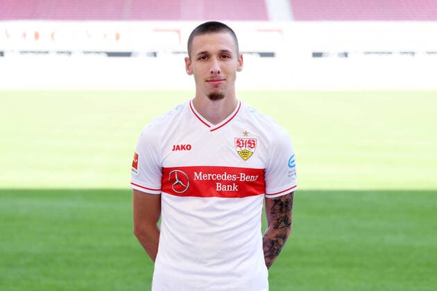 FUSSBALL 1. BUNDESLIGA SAISON 2020 2021 10.08.2020 Fototermin beim VfB Stuttgart Darko Churlinov; VfB Stuttgart *** FOOTBALL 1 BUNDESLIGA SEASON 2020 2021 10 08 2020 Photo session at VfB Stuttgart Darko Churlinov VfB Stuttgart