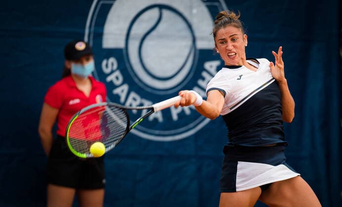 August 11, 2020, Prague, CZECH REPUBLIC: Sara Sorribes Tormo of Spain in action during the first round against Barbora Strycova of Czech Republic at the 2020 Prague Open WTA, Tennis Damen International tennis tournament Prague CZECH REPUBLIC - ZUMAa181 20200811_zaa_a181_117 Copyright: xRobxPrangex