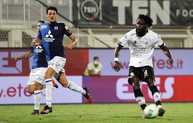 Photo LaPresse - Tano Pecoraro 11 August 2020 City La Spezia - (Italy) Soccer Spezia vs Chievo Italian Football Championship League BKT 2019 2020 - "Alberto Picco" Stadium in the pic: nzola mbala  Copyright: xTanoxPecoraro LaPresse LaPresse x