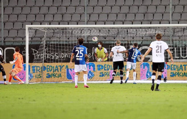Photo LaPresse - Tano Pecoraro 11 August 2020 City La Spezia - (Italy) Soccer Spezia vs Chievo Italian Football Championship League BKT 2019 2020 - "Alberto Picco" Stadium in the pic: maggiore giulio realizza il gol del 2-0  Copyright: xTanoxPecoraro LaPresse LaPresse x