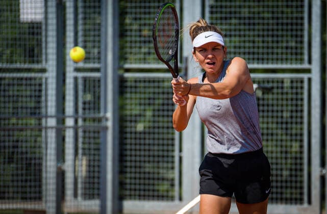 August 12, 2020, Prague, CZECH REPUBLIC: Simona Halep of Romania during practice at the 2020 Prague Open WTA, Tennis Damen International tennis tournament Prague CZECH REPUBLIC - ZUMAa181 20200812_zaa_a181_001 Copyright: xRobxPrangex