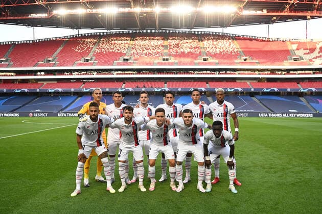LISBON, PORTUGAL - AUGUST 12: The PSG team line up, Mannschaftsbild, Totale prior to the UEFA Champions League Quarter Final match between Atalanta and Paris Saint-Germain at Estadio do Lisboa e Benfica on August 12, 2020 in Lisbon, Portugal. FOOTBALL : Atalanta vs Paris Saint-Germain - 1 4 - Phase finale - UEFA Ligue des Champions - Final 8 - Lisbonne - 12 08 2020 Panoramic UEFAPOOL 775543069