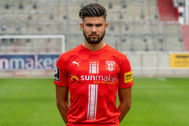 Antonios Papadopoulos HFC HFC Hallescher Fussballclub e V 3 Liga, portrait date 2020 2021, Halle Saale Saxony Anhalt Germany