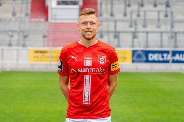 Fabian Menig HFC HFC Hallescher Fussballclub e V 3 Liga, portrait date 2020 2021, Halle Saale Saxony Anhalt Germany