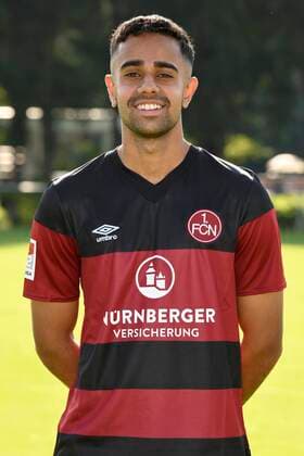 13 08 2020 1 FC Nuernberg FCN Club Season 2020 2021 Photo opportunity portrait appointment Sapreet Singh 8, 1 FC Nürnberg FCN single photo single photo portrait portrait head photo