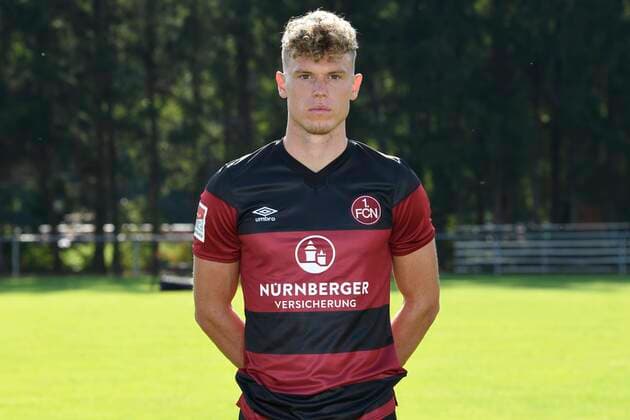 13 08 2020 1 FC Nuernberg FCN Club Season 2020 2021 Photo session Portrait appointment Robin Hack 17, 1 FC Nürnberg FCN single photo single photo portrait portrait head photo
