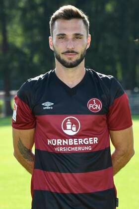 13 08 2020 1 FC Nuernberg FCN Club Season 2020 2021 Photo session Portrait Fabian Schleusener 23, 1 FC Nürnberg FCN Single Photo Single Photo Portrait Portrait Head Photo
