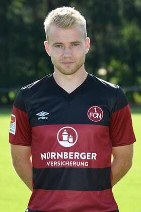 13 08 2020 1 FC Nuremberg FCN Club Season 2020 2021 Photo session portrait appointment Simon Rhein 36, 1 FC Nuremberg FCN single picture single photo portrait portrait head picture