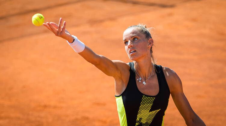 August 13, 2020, Prague, CZECH REPUBLIC: Arantxa Rus of the Netherlands in action during the second round against Magdalena Frech of Poland at the 2020 Prague Open WTA, Tennis Damen International tennis tournament Prague CZECH REPUBLIC - ZUMAa181 20200813_zaa_a181_091 Copyright: xRobxPrangex