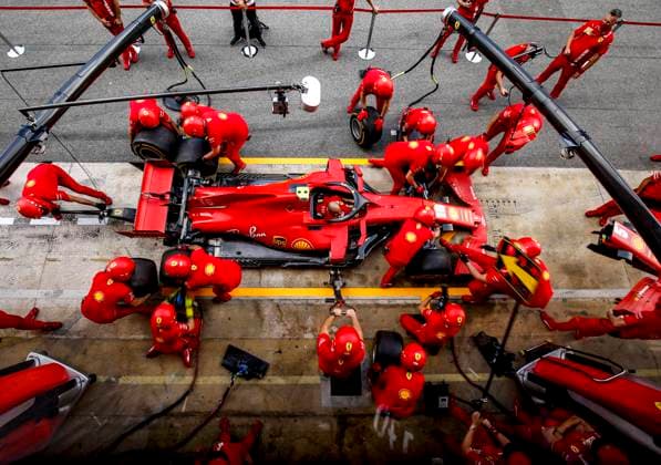 Motorsports FIA Formula One World Championship 2020, Grand Prix of Spain, Mechanic of Scuderia Ferrari Mission Winnow during pit stop practice Barcelona Spain