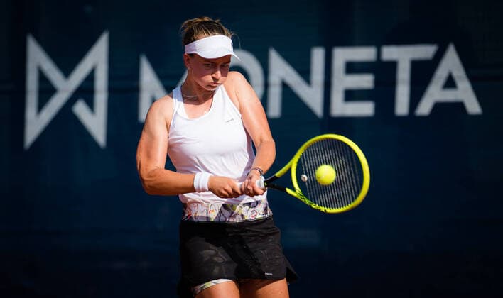August 13, 2020, Prague, CZECH REPUBLIC: Barbora Krejcikova of the Czech Republic in action during the second round against Simona Halep of Romania at the 2020 Prague Open WTA, Tennis Damen International tennis tournament Prague CZECH REPUBLIC - ZUMAa181 20200813_zaa_a181_126 Copyright: xRobxPrangex