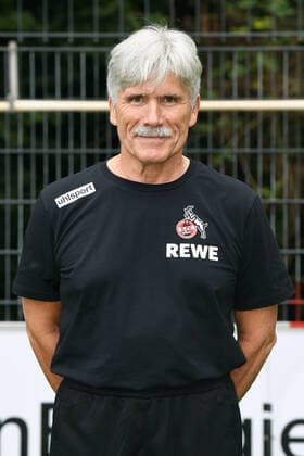 Team doctor Dr Peter Schäferhoff 1 FC Köln 1 BL, portrait date 2020 2021