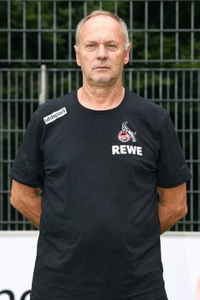 Zeugwart Kresimir Ban 1 FC Köln 1 BL, portrait date 2020 2021