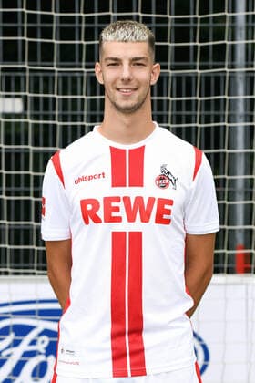 Robert Voloder 1 FC Köln 1 BL, portrait date 2020 2021