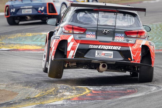 Bilder des Jahres 2020, Sport 08 August Sport Themen der Woche KW33 MOTORSPORTS - ADAC GT Masters Nuerburgring NUERBURG,GERMANY,15.AUG.20 - MOTORSPORTS - MOTORSPORTS - ADAC GT Masters, Nuerburgring. Image shows World Champion Norbert Michelisz (HUN Hyundai i30 TCR). GEPAxpictures xManfredxBinder