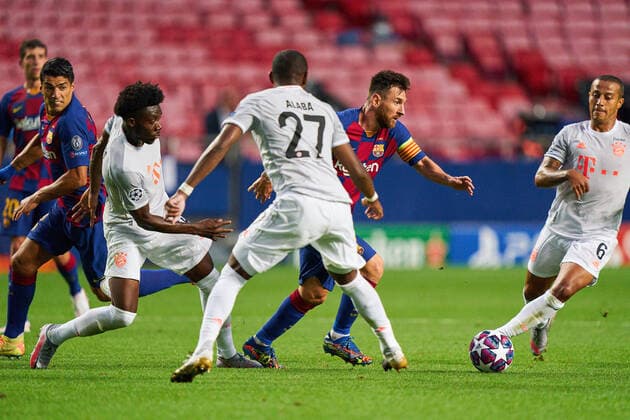 FC BAYERN MUENCHEN FC BARCELONA 8 2 , Football UEFA Champions League Lisbon, Lisbon, Portugal, 14th August 2020 Lionel MESSI, Barca 10 against Alphonso DAVIES, FCB 19 ,David ALABA, FCB 27 Thiago ALCANTARA, FCB 6 in the quarterfinal UEFA Champions League match final tournament FC BAYERN MUENCHEN FC BARCELONA 8 2 in Season 2019 2020 FCB, Munich, Barca Photographer Peter Schatz Pool UEFA REGULATIONS PROHIBIT ANY USE OF PHOTOGRAPHS as IMAGE SEQUENCES and or QUASI VIDEO National and international News Agencies OUT Editorial Use ONLY Lisbon Estadio da Luz de Benfica Portugal Poolfoto Peter Schatz Pool ,EDITORIAL USE ONLY
