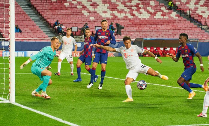 FC BAYERN MUENCHEN FC BARCELONA 8 2 , Football UEFA Champions League Lisbon, Lisbon, Portugal, 14th August 2020 Philippe COUTINHO, FCB 10 scores, shoots goal 8 2 , Goal, Score, Marc Andre TER STEGEN, Barca 1 Nelson SEMEDO, Barca 2 Sergio BUSQUETS, Barca 5 in the quarterfinal UEFA Champions League match final tournament FC BAYERN MUENCHEN FC BARCELONA 8 2 in Season 2019 2020, FCB, Munich, Barca Photographer Peter Schatz Pool UEFA REGULATIONS PROHIBIT ANY USE OF PHOTOGRAPHS as IMAGE SEQUENCES and or QUASI VIDEO National and international News Agencies OUT Editorial Use ONLY Lisbon Estadio da Luz de Benfica Portugal Poolfoto Peter Schatz Pool ,EDITORIAL USE ONLY