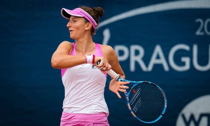 August 15, 2020, Prague, CZECH REPUBLIC: Irina-Camelia Begu of Romania in action during her quarter-final match at the 2020 Prague Open WTA, Tennis Damen International tennis tournament against Sara Sorribes Tormo of Spain Prague CZECH REPUBLIC - ZUMAa181 20200815_zaa_a181_015 Copyright: xRobxPrangex