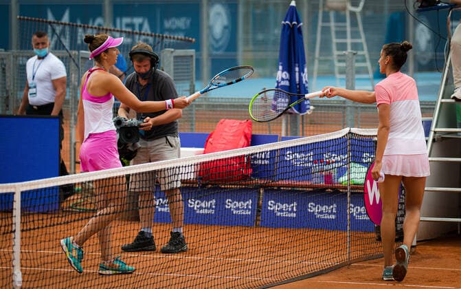 August 15, 2020, Prague, CZECH REPUBLIC: Sara Sorribes Tormo of Spain & Irina-Camelia Begu of Romania in action during her quarter-final match at the 2020 Prague Open WTA, Tennis Damen International tennis tournament Prague CZECH REPUBLIC - ZUMAa181 20200815_zaa_a181_028 Copyright: xRobxPrangex