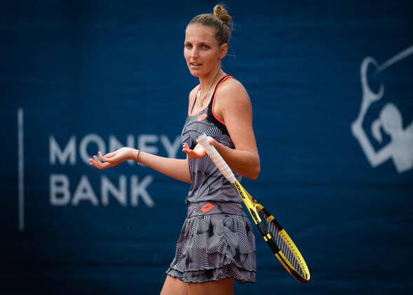August 15, 2020, Prague, CZECH REPUBLIC: Kristyna Pliskova of the Czech Republic in action during her semi-final match at the 2020 Prague Open WTA, Tennis Damen International tennis tournament against Elise Mertens of Belgium Prague CZECH REPUBLIC - ZUMAa181 20200815_zaa_a181_046 Copyright: xRobxPrangex