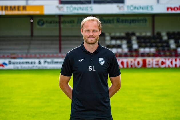 Sebastian Lange Goalkeeping coach Sport Club Verl 1924 3 Liga, portrait date 2020 2021, Copyright: xChristopherxNeundorfx xKirchner-Mediax