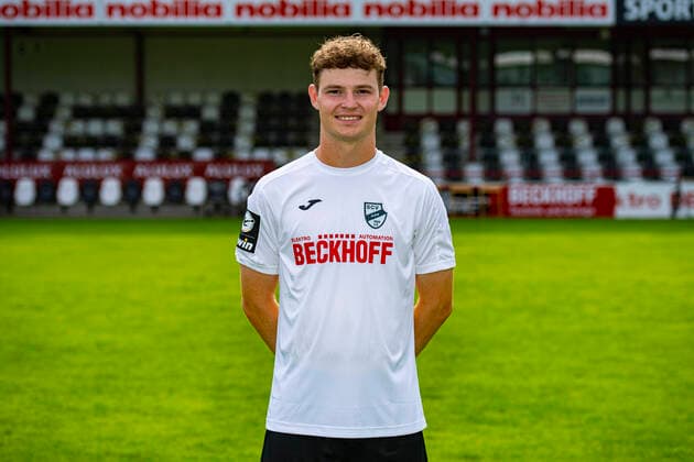 Julian Schwermann Sport Club Verl 1924 3 Liga, portrait date 2020 2021, Copyright: xChristopherxNeundorfx xKirchner-Mediax