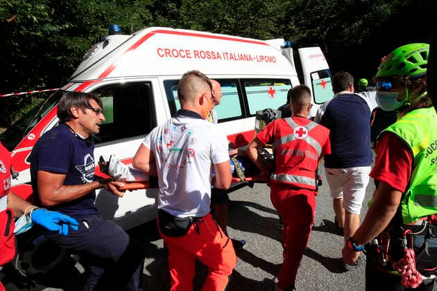 Photo LaPresse - Fabio Ferrari August 15, 2020 Bergamo (Italy) Cycling 114& xb0; Il Lombardia - Da Bergamo a Como - 231 km In the pic: rescue after the fall of EVENEPOEL Remco  Copyright: xFabioxFerrari LaPresse LaPresse x