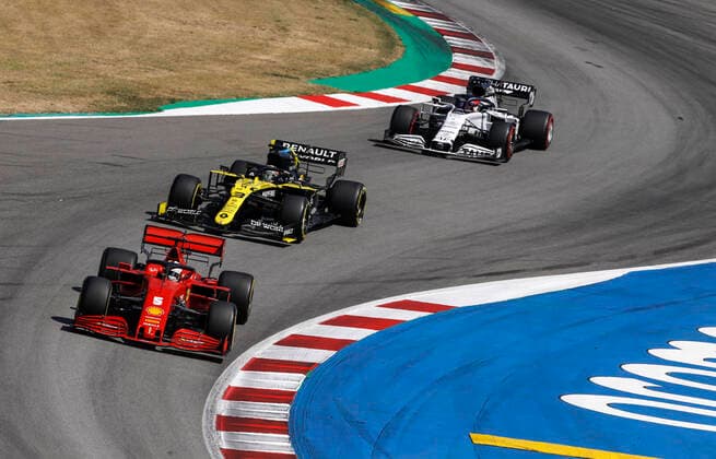 Motorsports FIA Formula One World Championship 2020, Grand Prix of Spain, 5 Sebastian Vettel GER, Scuderia Ferrari Mission Winnow , 3 Daniel Ricciardo AUS, Renault DP World F1 Team , 26 Daniil Kvyat RUS, Scuderia AlphaTauri Honda , Barcelona Spain