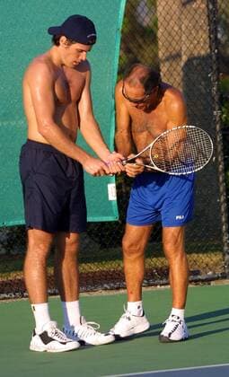 Professional tennis player Tommy Haas with Nick Bollettieri 11 12 2000, IMG Academies Bollettieri Professional tennis player Tommy Haas training with coach Nick Bollettieri, TE111200Haas1391 jpg, Bradenton Bavaria USA , Copyright: xThomasxExlerx