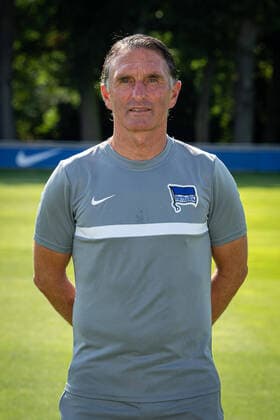 Football Berlin 17 08 2020 Season 2020 2021 1 BL DFL Hertha BSC Berlin Portrait date 2020 2021 Bruno Labbadia Hertha BSC, Coach