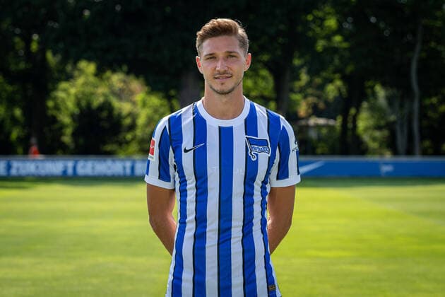 Football Berlin 17 08 2020 Season 2020 2021 1 BL DFL Hertha BSC Berlin Portrait date 2020 2021 Niklas Stark Hertha BSC, No 05